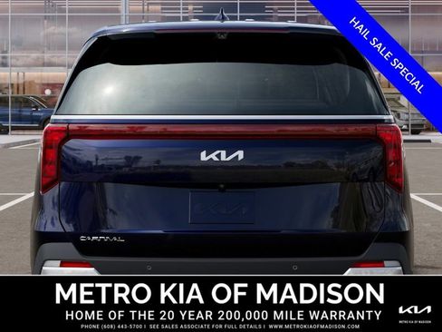 New 2026 Kia Carnival EX FWD image 13