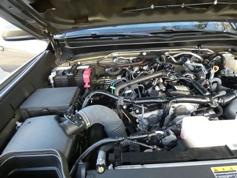 Used 2025 Toyota Tacoma TRD Sport image 83