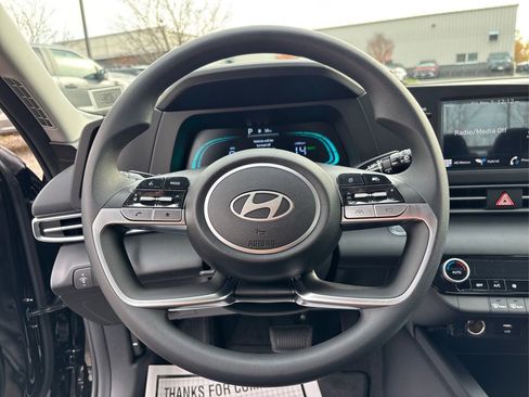 New 2026 Hyundai Elantra Hybrid w/ Cargo Package FWD image 14