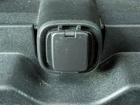 Used 2019 Ford F250 XLT w/ XLT Value Package image 13