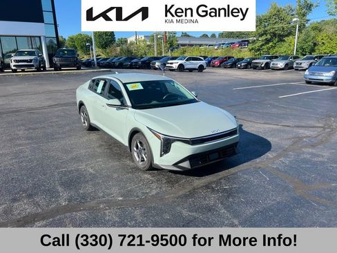 Certified 2025 Kia K4 FWD image 7