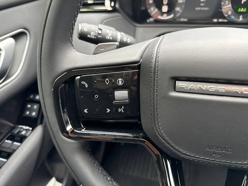 New 2026 Land Rover Range Rover Velar Dynamic SE image 20