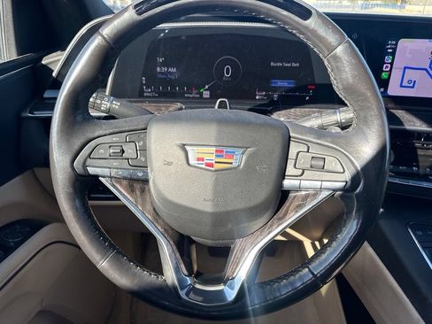Used 2023 Cadillac Escalade ESV Premium Luxury w/ Performance Package AWD/4WD image 19