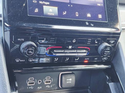 Used 2023 Jeep Grand Cherokee Altitude image 26