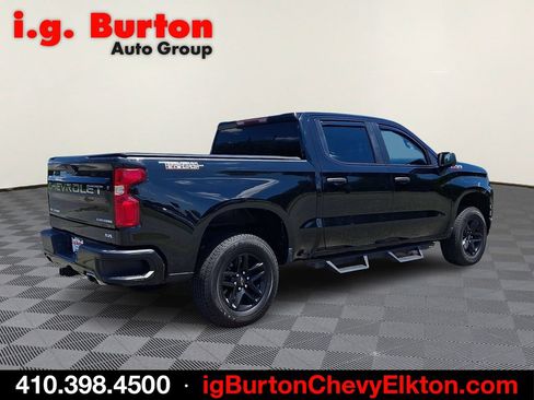 Used 2022 Chevrolet Silverado 1500 Custom Trail Boss AWD/4WD image 6