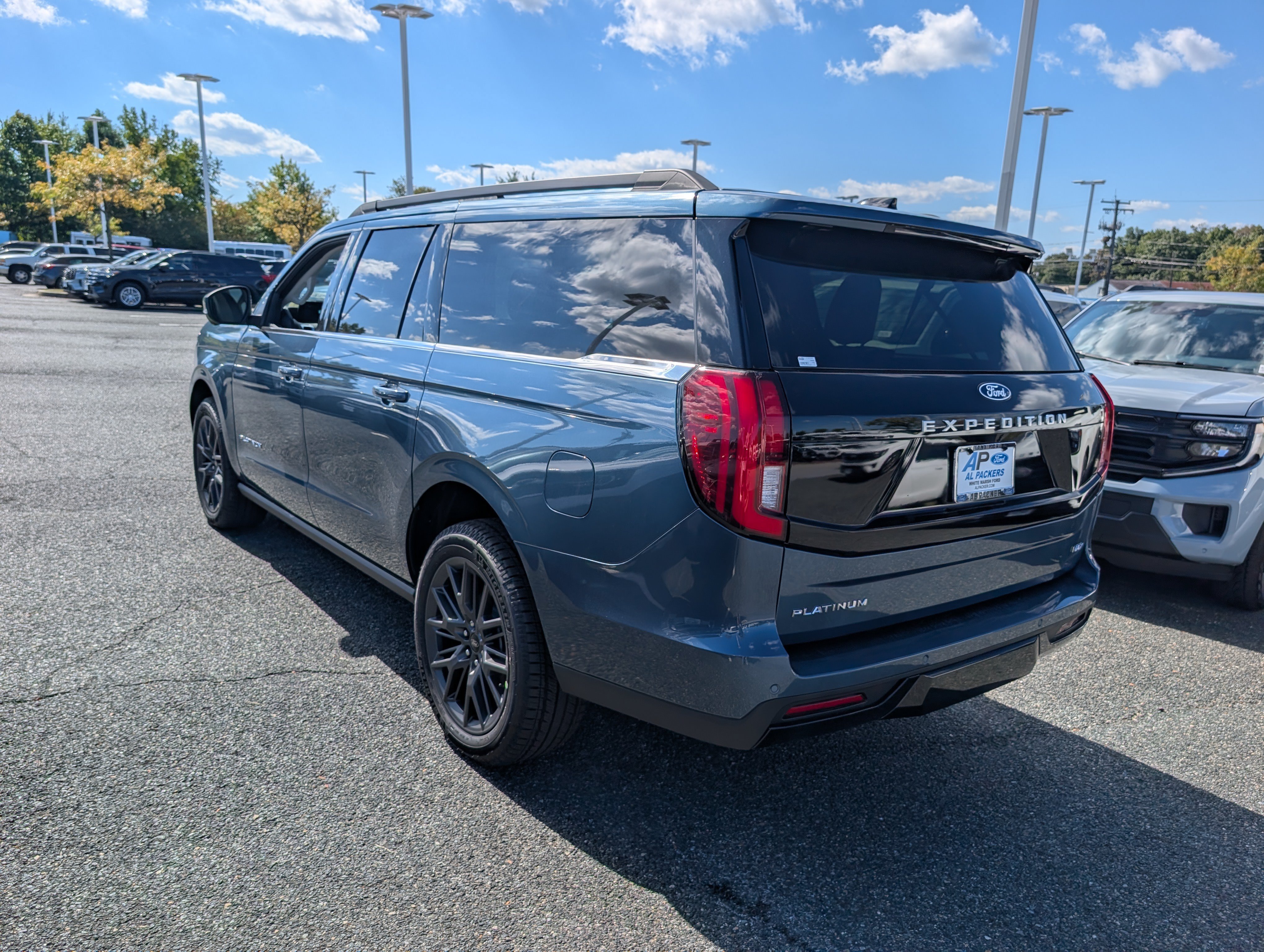 New 2027 Ford Expedition Max Platinum w/ Driver's Package AWD/4WD image 3