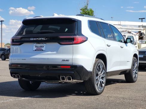 New 2026 GMC Acadia Denali Ultimate w/ LPO, Floor Liner Package AWD/4WD image 7