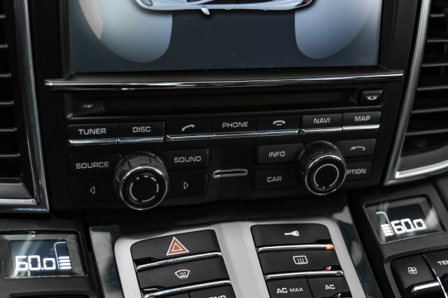 Used 2010 Porsche Panamera S RWD image 24