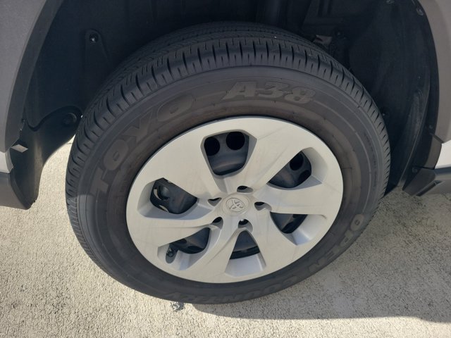 Certified 2025 Toyota RAV4 LE FWD image 8
