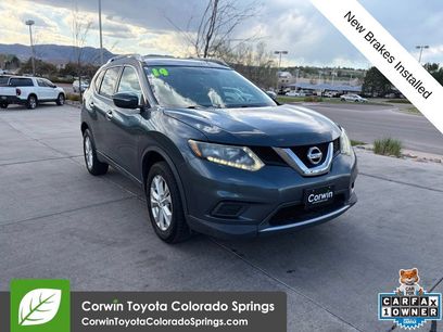 Used 2014 Nissan Rogue SV