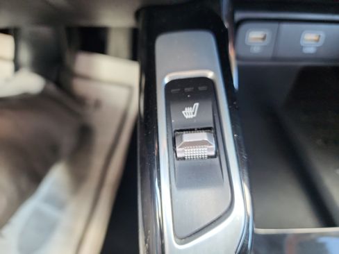 Used 2022 Kia Sorento SX AWD/4WD image 15