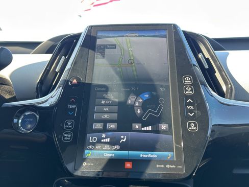 Used 2019 Toyota Prius Limited image 18