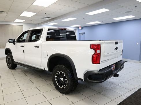 New 2026 Chevrolet Silverado 1500 ZR2 AWD/4WD image 4