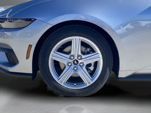 Used 2026 Ford Mustang Coupe RWD image 29