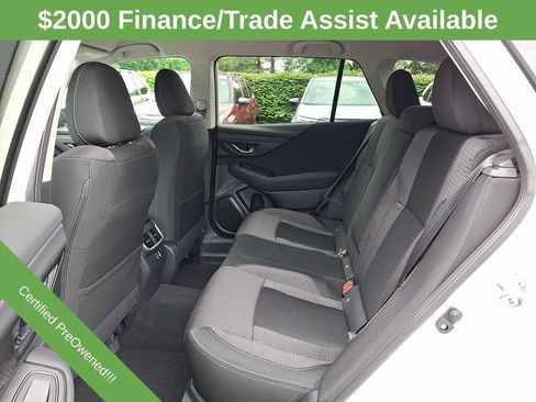 Used 2025 Subaru Outback Premium AWD/4WD image 10