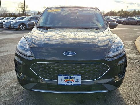 Certified 2022 Ford Escape SE w/ Convenience Package image 2