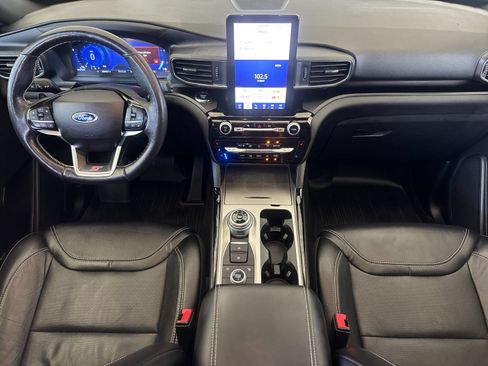 Used 2022 Ford Explorer ST w/ Equipment Group 401A AWD/4WD image 14