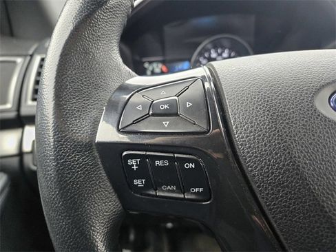 Used 2018 Ford Explorer XLT w/ Equipment Group 202A image 20