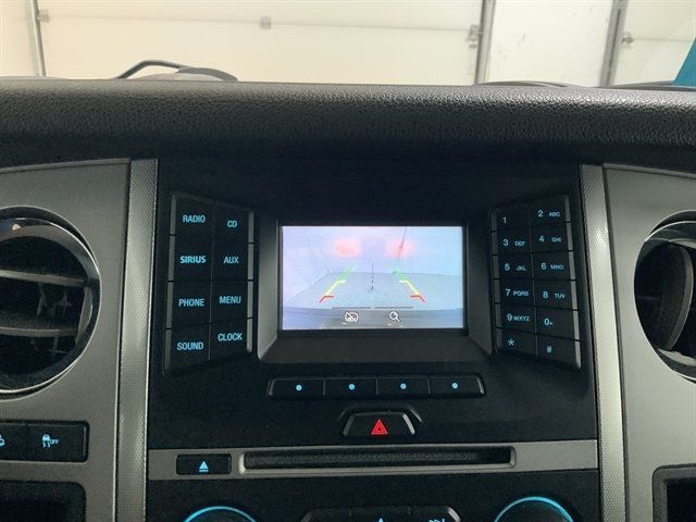 Used 2017 Ford Expedition XLT AWD/4WD image 32