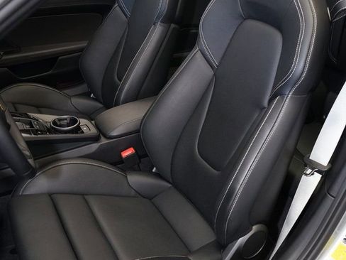 Used 2024 Porsche 911 Targa 4 GTS image 10