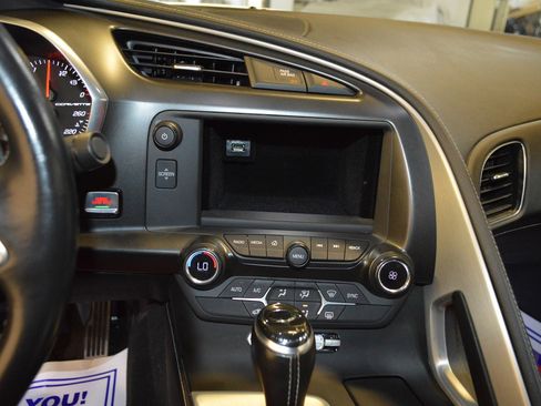 Used 2019 Chevrolet Corvette Grand Sport w/ Carbon Flash Badge Package image 21