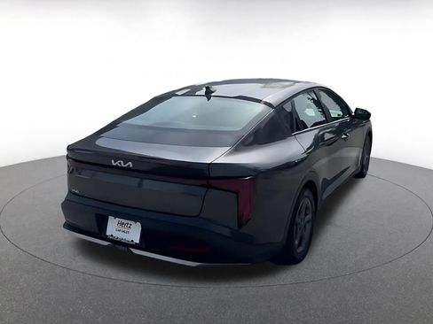 Used 2025 Kia K4 LXS image 14