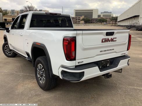 Used 2023 GMC Sierra 2500 AT4 w/ Gooseneck/5TH Wheel Package image 6