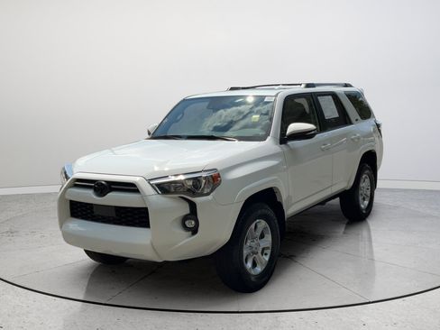 Used 2024 Toyota 4Runner SR5 Premium w/ Moonroof Package AWD/4WD image 5