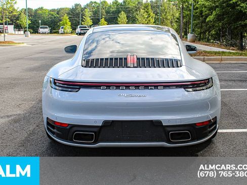Used 2024 Porsche 911 Carrera RWD image 10
