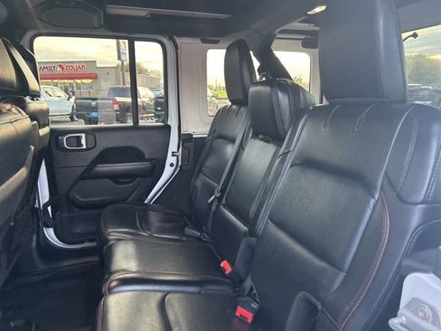 Used 2020 Jeep Wrangler Unlimited Rubicon w/ Steel Bumper Group AWD/4WD image 21