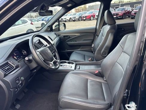 Used 2023 Honda Passport EX-L image 3