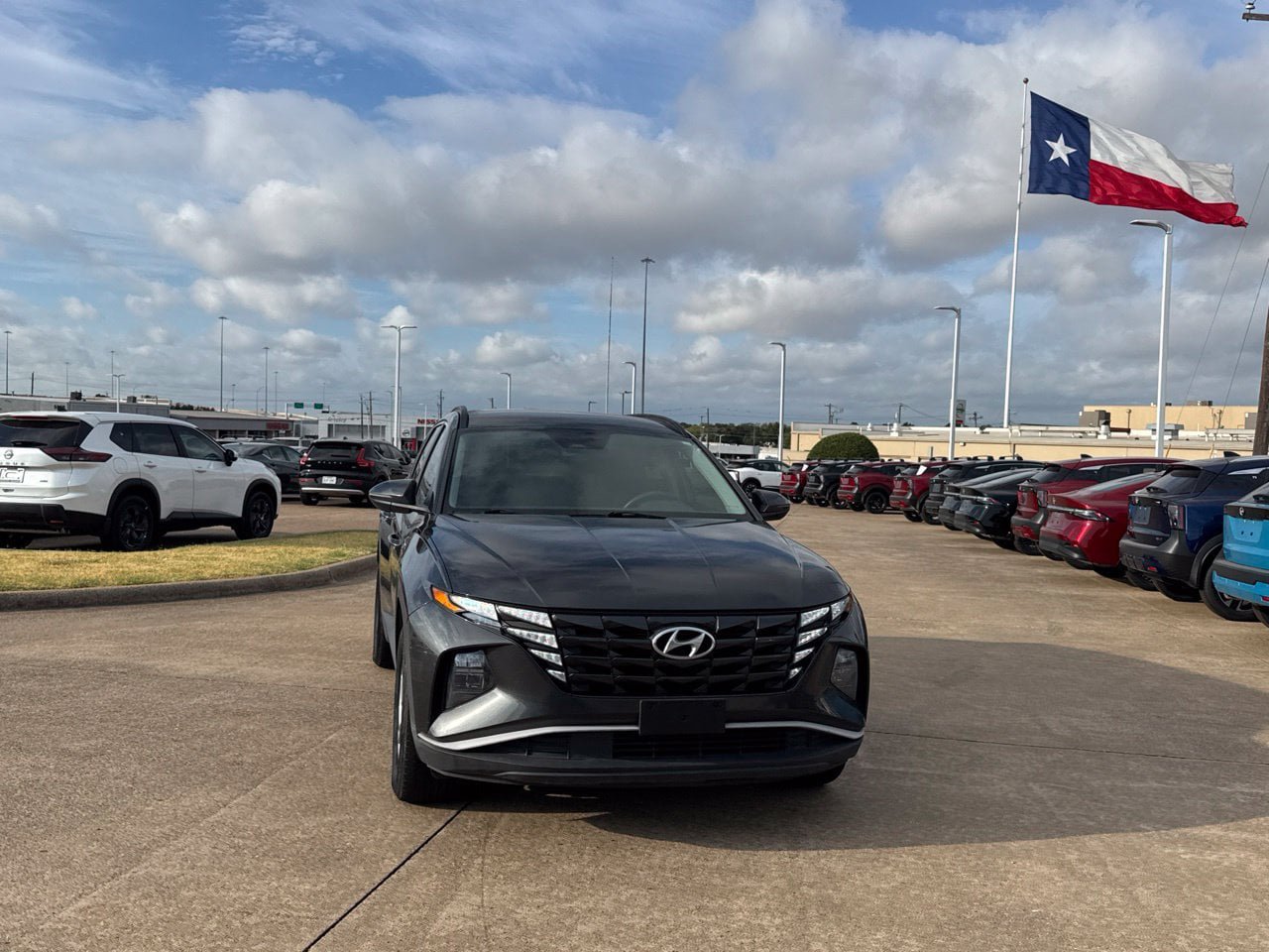 Used 2023 Hyundai Tucson SEL FWD image 5