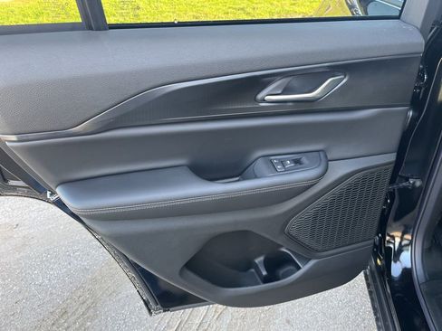 New 2025 Jeep Grand Cherokee Laredo X image 15