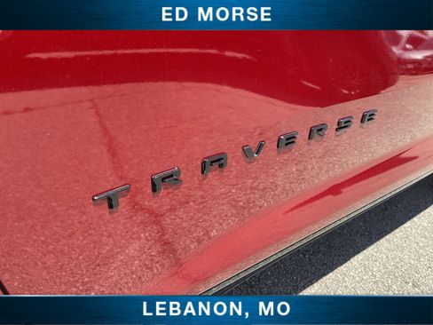 Used 2025 Chevrolet Traverse RS w/ LPO, Floor Liner Package AWD/4WD image 30