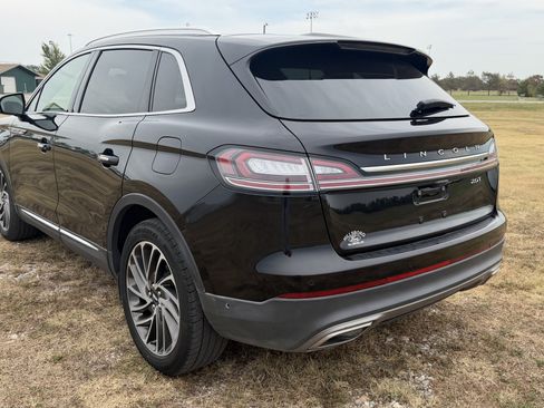 Used 2020 Lincoln Nautilus Reserve w/ Equipment Group 201A FWD image 11