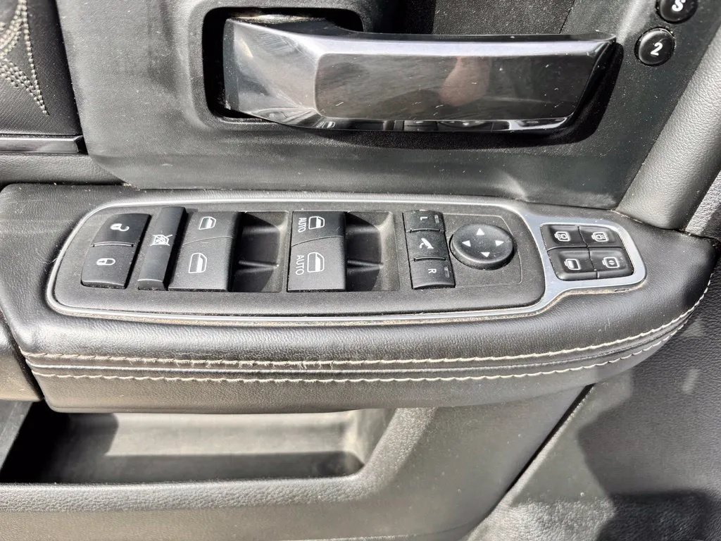 Used 2024 RAM 3500 Limited w/ Night Edition AWD/4WD image 25