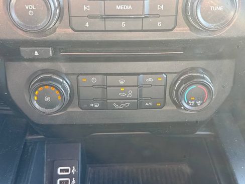 Used 2018 Ford F150 XL w/ Equipment Group 101A Mid AWD/4WD image 29
