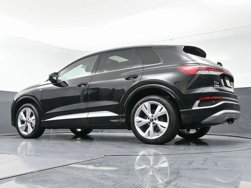 Used 2023 Audi Q4 e-tron Premium w/ Convenience Package image 52