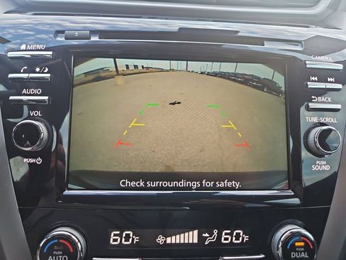 Used 2024 Nissan Murano SV w/ SV Midnight Edition Package FWD image 14