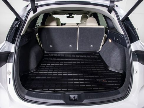 Used 2020 INFINITI QX50 Luxe w/ Navigation Package FWD image 9