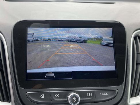 Used 2024 Chevrolet Malibu LT FWD image 21