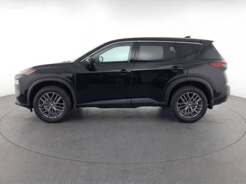 Used 2024 Nissan Rogue S FWD image 6