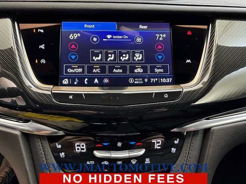 Used 2023 Cadillac XT6 Sport w/ LPO, ONYX Package AWD/4WD image 33