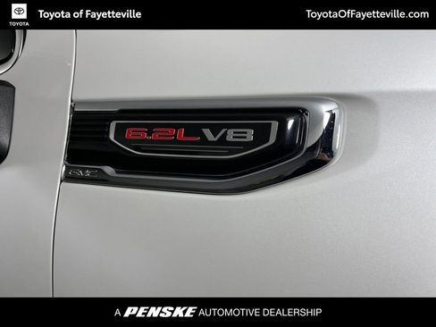 Used 2021 GMC Sierra 1500 Denali w/ Technology Package AWD/4WD image 13