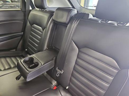Used 2024 Ford Edge SEL AWD/4WD image 13