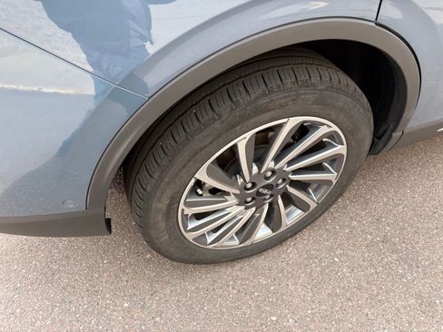 Used 2024 Lincoln Corsair Reserve w/ Equipment Group 202A image 11