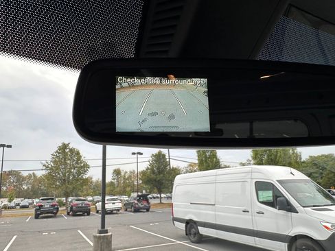 Used 2023 Mercedes-Benz Sprinter 2500 image 17