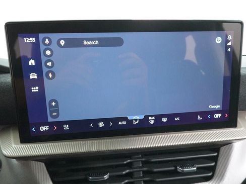 Certified 2025 Ford Explorer Active w/ Active Comfort Package AWD/4WD image 18