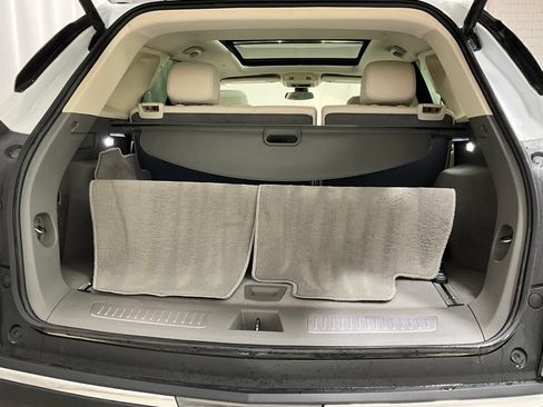 Used 2023 Cadillac XT5 Premium Luxury AWD/4WD image 26