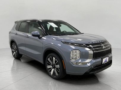New 2025 Mitsubishi Outlander SEL